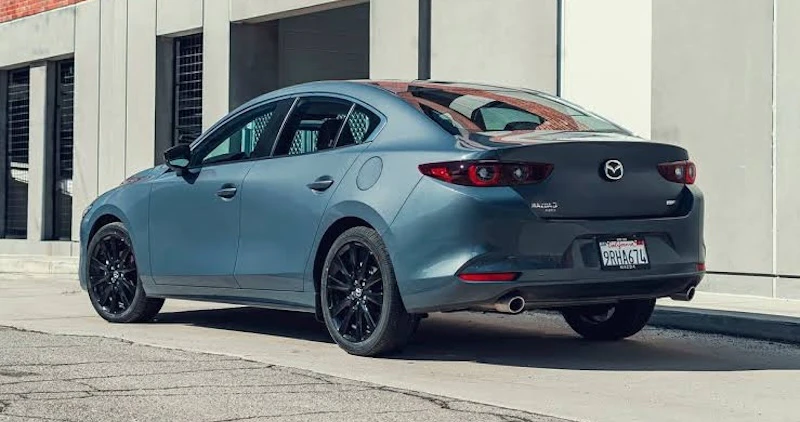A 2025 Mazda3.